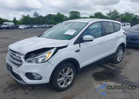 2017 Ford Escape Se из США, поврежденный, VIN 1FMCU9GD5HUC03092